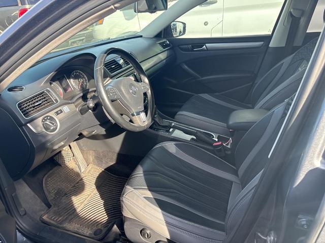 2014 volkswagen passat 2.0l tdi se