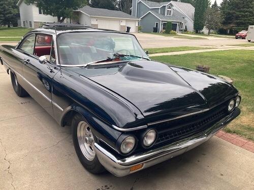 1961 ford galaxy starliner, a very rare car!