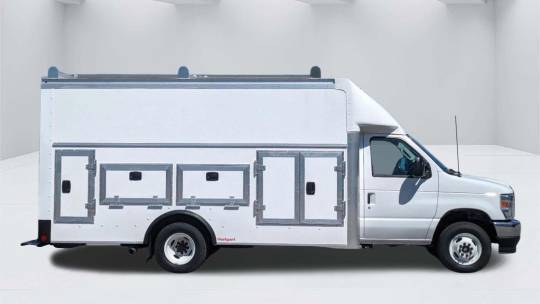 2025 Ford E-Series