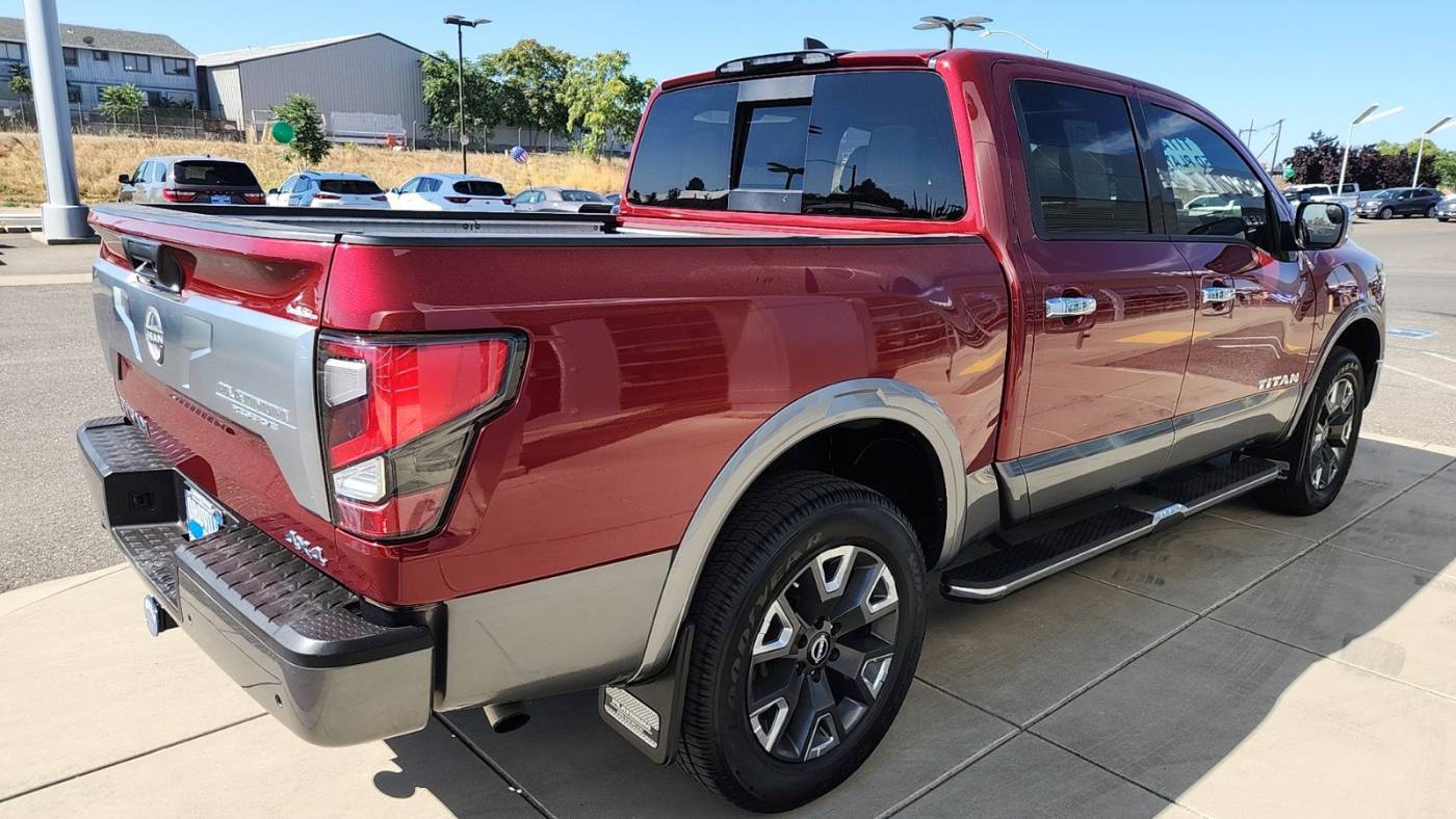 2023 nissan titan