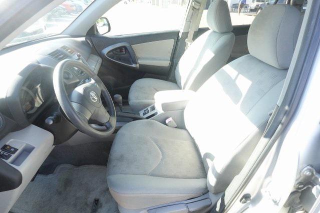 2010 toyota rav4 base