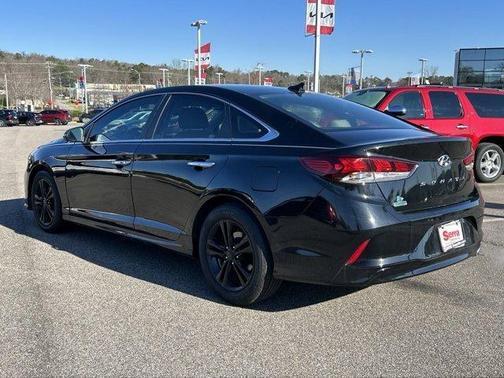 2018 hyundai sonata in milwaukee, wisconsin