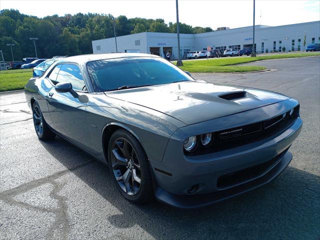 2019 dodge challenger r/t