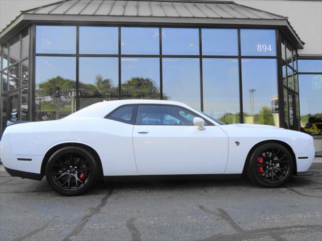 2016 dodge challenger srt hellcat