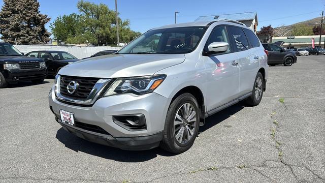 2018 nissan pathfinder s