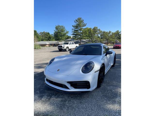2022 porsche 911 carrera gts