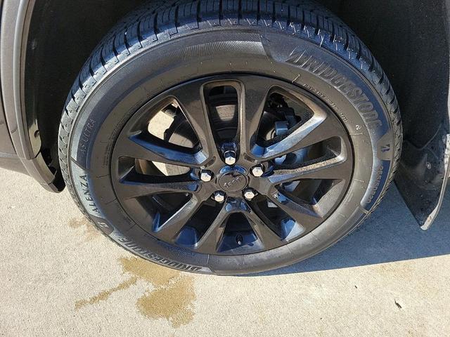 2019 jeep grand cherokee altitude