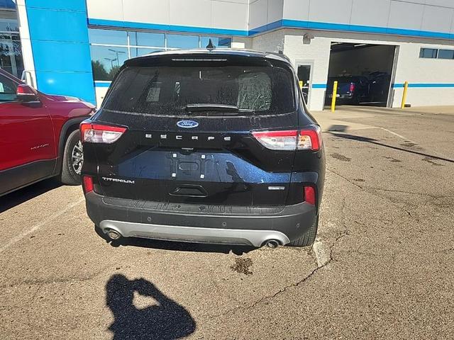 2021 ford escape titanium hybrid