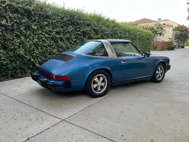 1975 porsche 911 s sportscar blue rwd manual