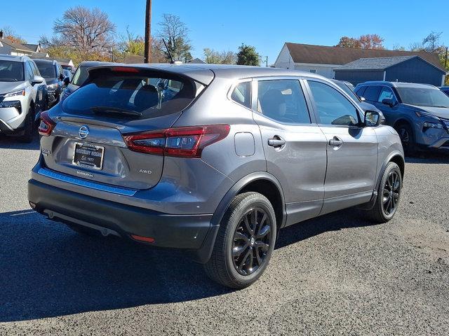 2021 nissan rogue sport s