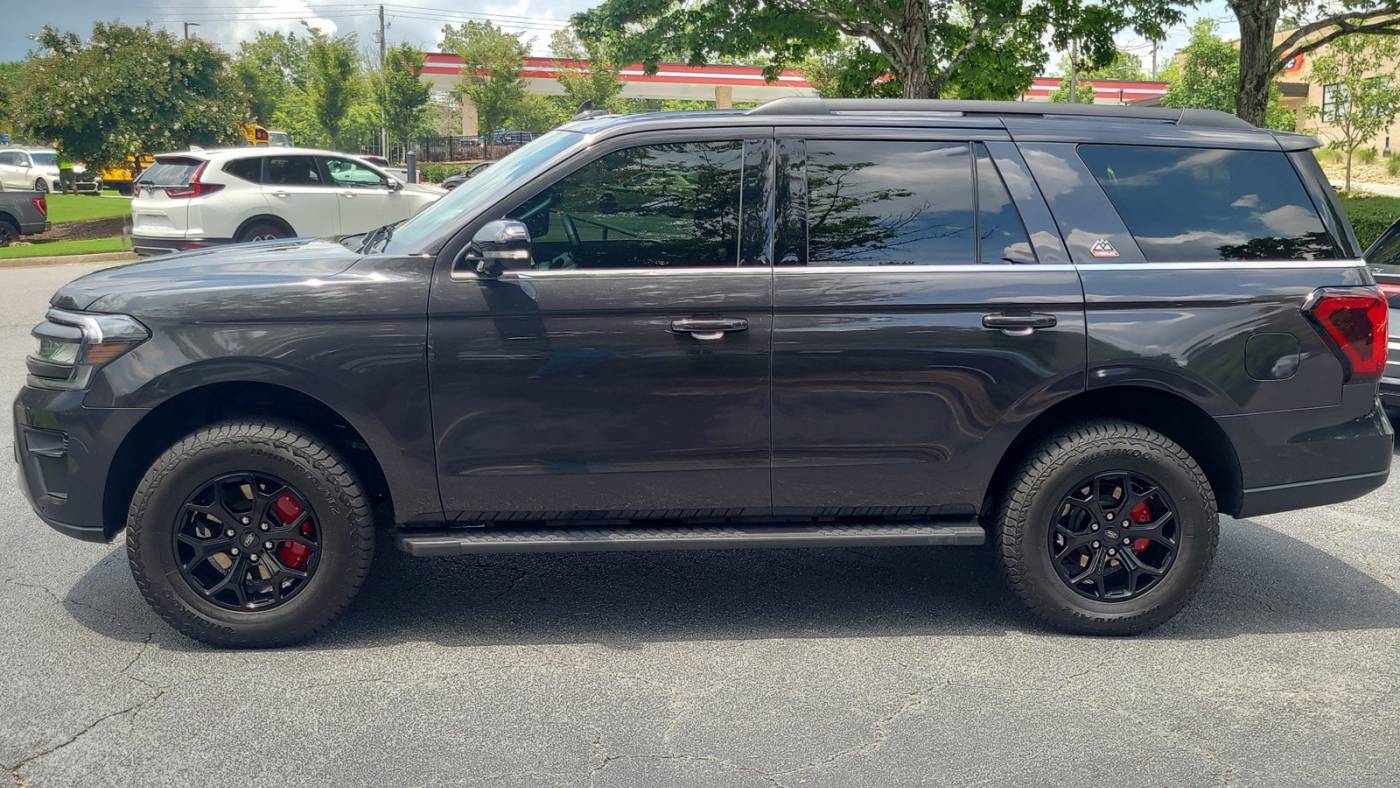 2022 ford expedition timberline