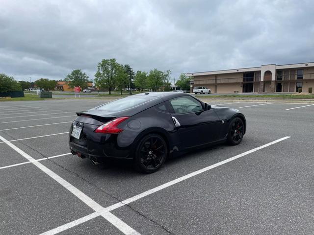 2015 nissan 370z sport tech