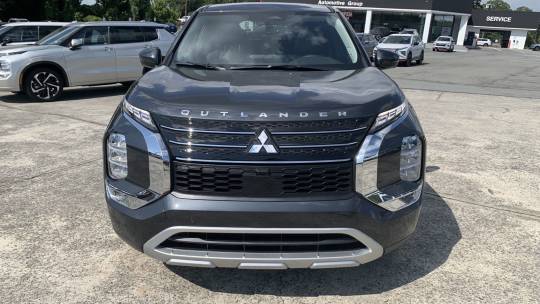 2024 Mitsubishi Outlander