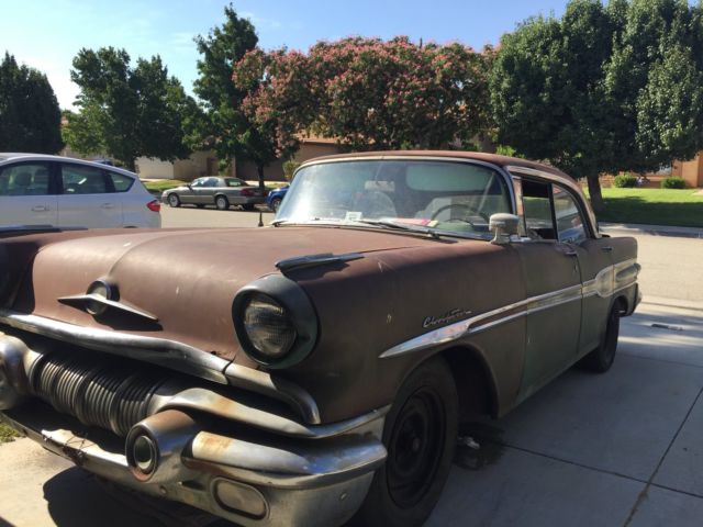1957 pontiac chieftain