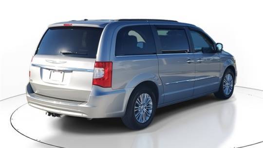 2015 Chrysler Town & Country