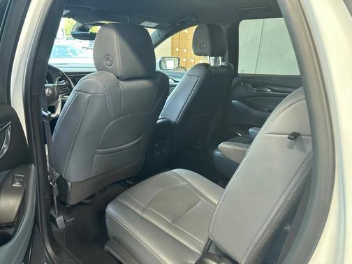 2022 buick enclave in saint louis, missouri
