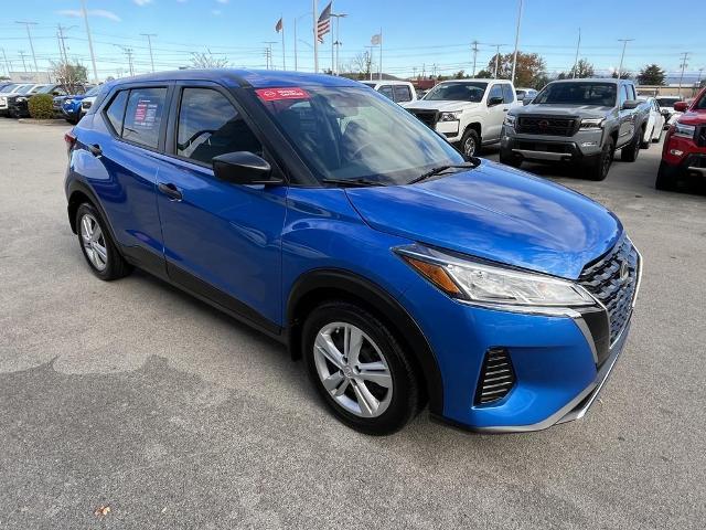 2023 nissan kicks s