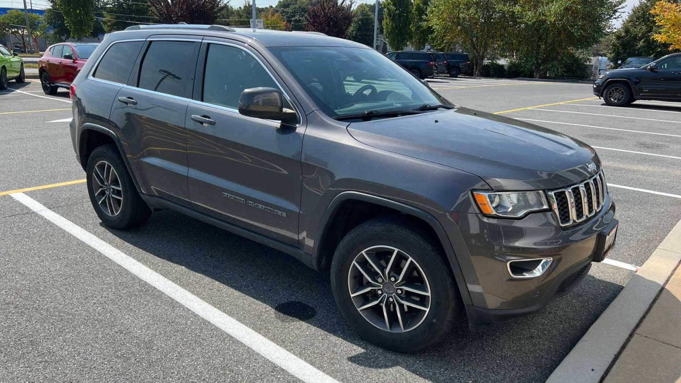 2019 jeep grand cherokee laredo