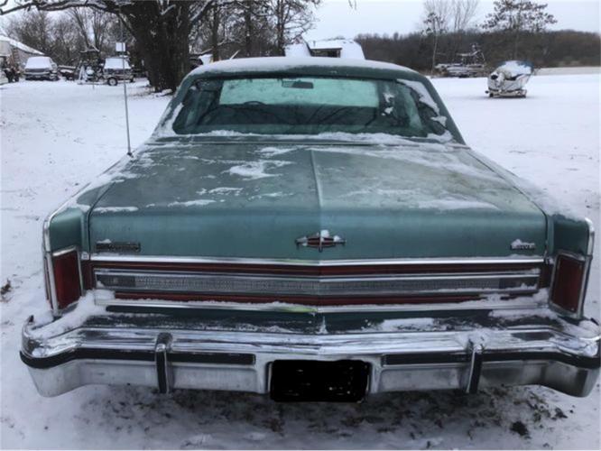 1976 lincoln continental in cadillac, michigan