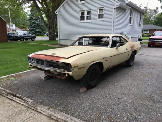 383 auto 8 3/4 rear great project