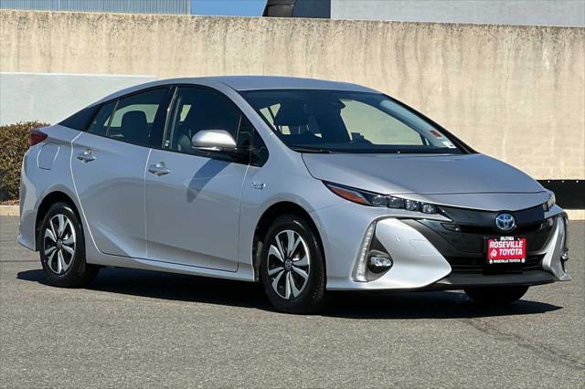 2019 toyota prius prime advanced