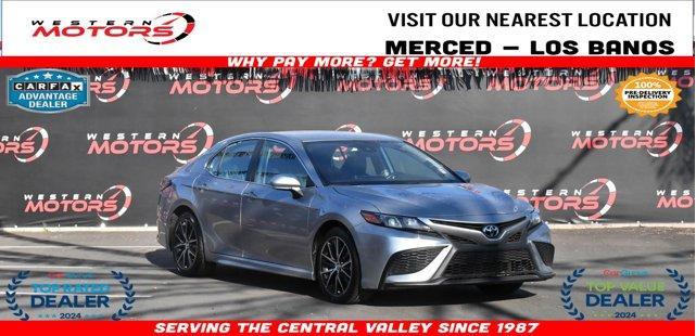 2024 toyota camry se