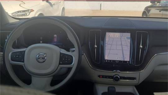 2022 Volvo XC60