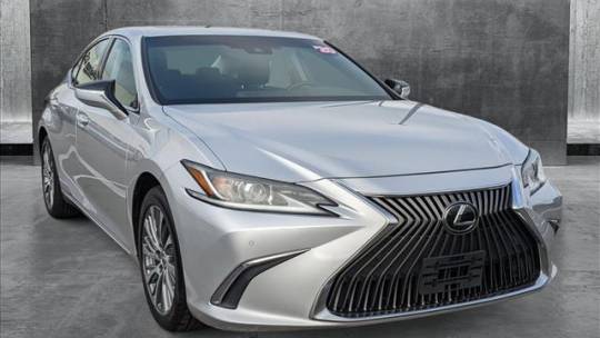 2020 Lexus ES