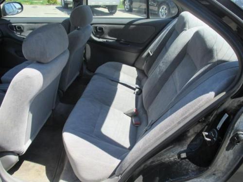 1998 nissan altima gle in illinois