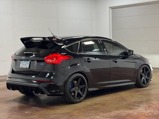 2017 ford focus rs base