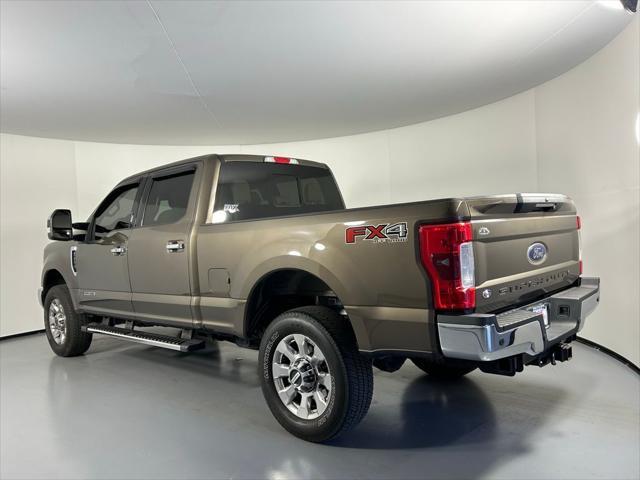 2017 ford f-250 lariat