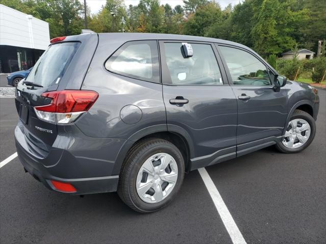 2023 subaru forester base