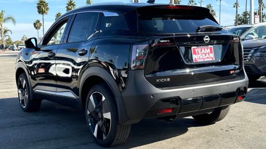 2025 Nissan Kicks