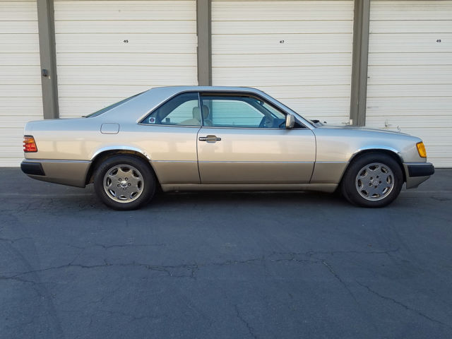 rare 1992 mercedes benz 300ce coupe! rust-free california car at no reserve!