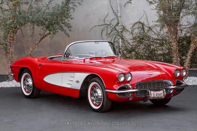 1961 chevrolet corvette convertible