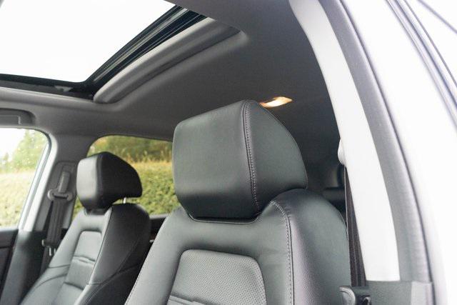 2022 honda cr-v hybrid touring