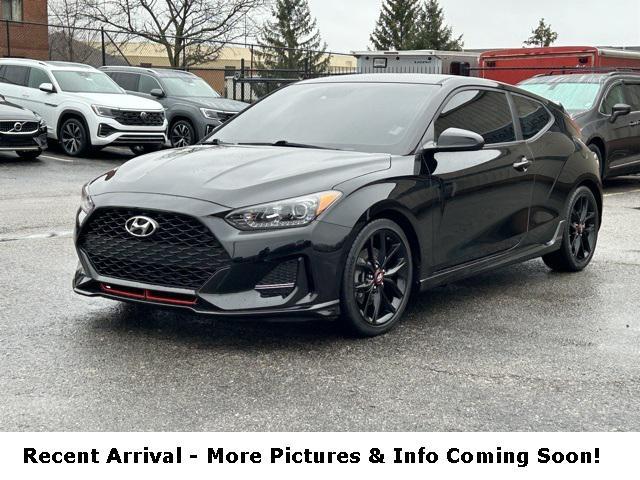 2020 hyundai veloster base