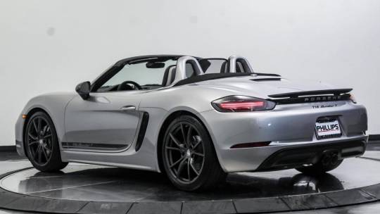 2023 Porsche 718