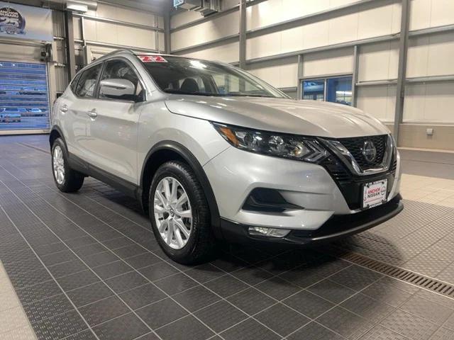 2022 nissan rogue sport sv