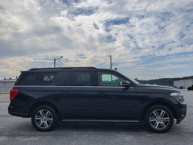 2023 ford expedition max xlt