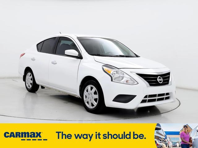 2018 nissan versa sv