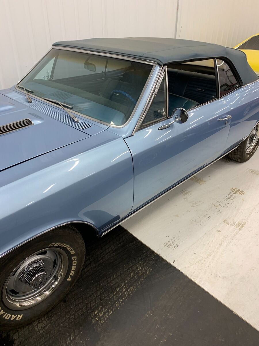 1967 drop top cruiser. 350 ci 400 trubo 12 bolt rear