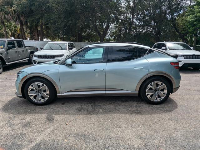 2024 genesis gv60 standard rwd