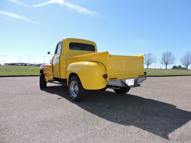 1951 ford f100 pick up truck