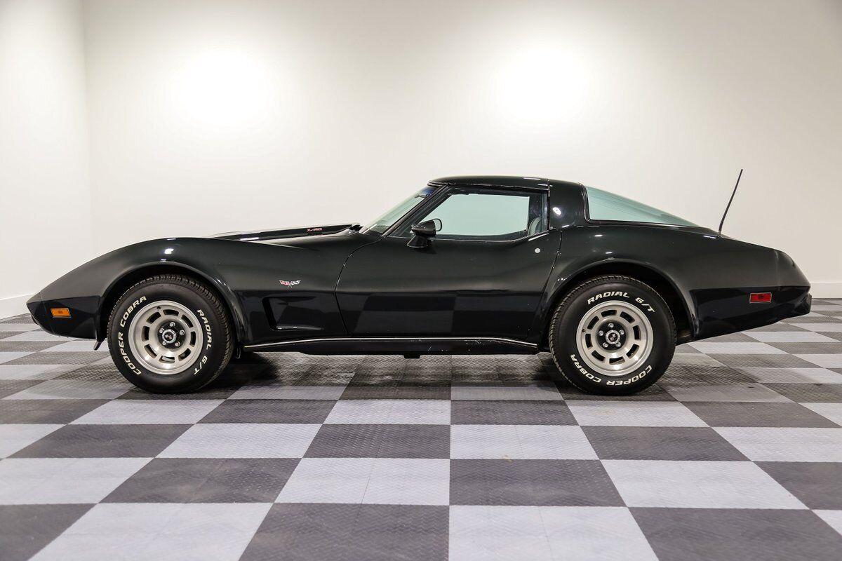 1979 chevrolet corvette l82 dark green coupe 350ci v8 4 speed manual