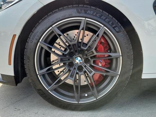2022 bmw m4