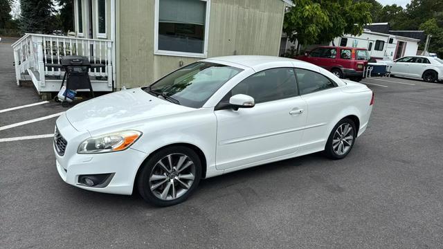 2013 volvo c70 t5 platinum convertible 2d
