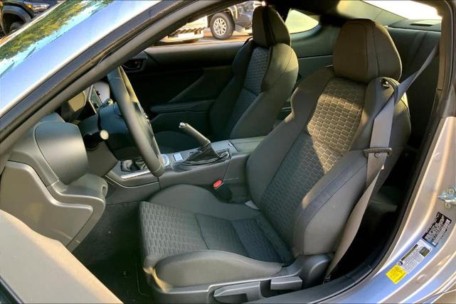 2023 toyota gr86 base