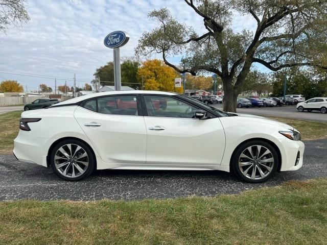 2023 nissan maxima platinum
