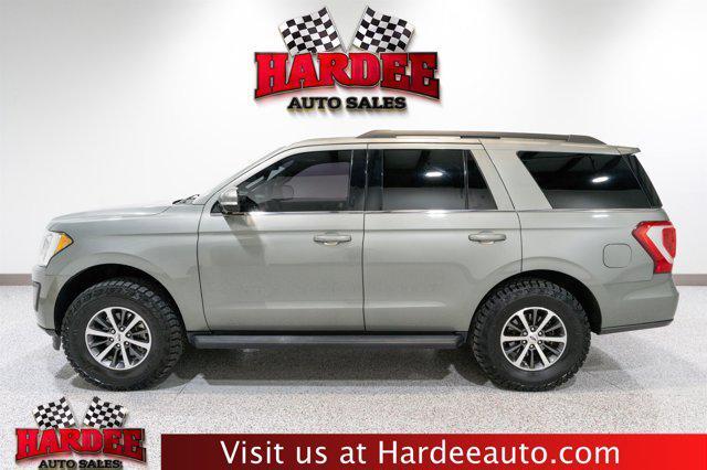 2019 ford expedition xlt
